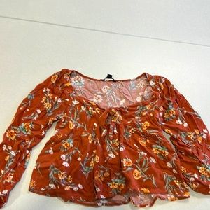 American Eagle small orange top